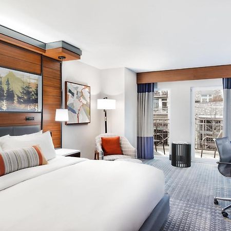 The Heathman Hotel Kirkland Δωμάτιο φωτογραφία